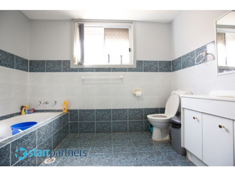 4 Bega Close, Prestons NSW 2170