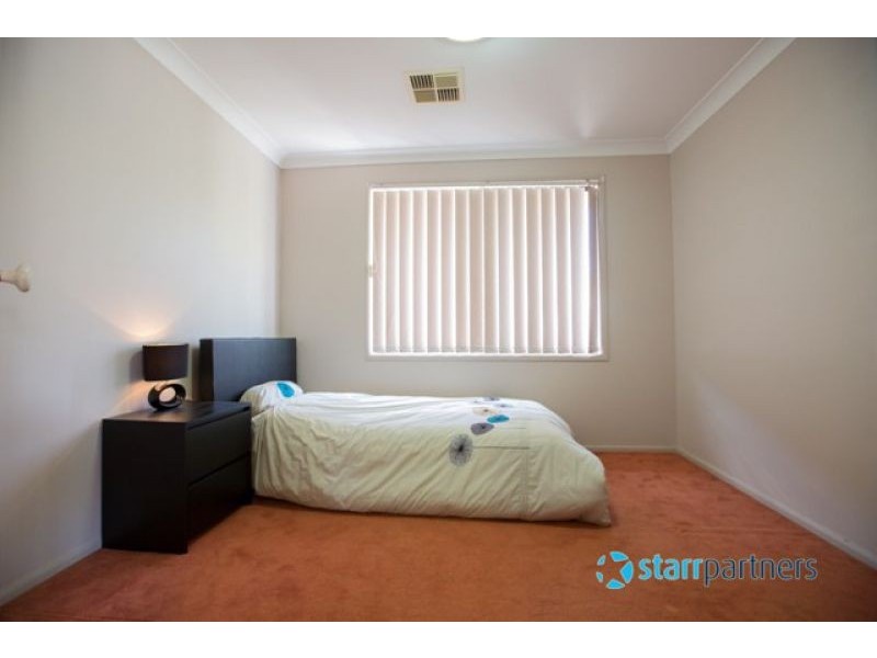 17 Prout St, West Hoxton NSW 2171