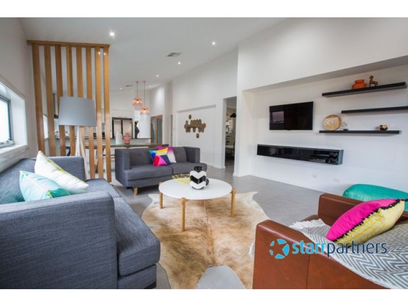 44 Ellery St, Minto NSW 2566