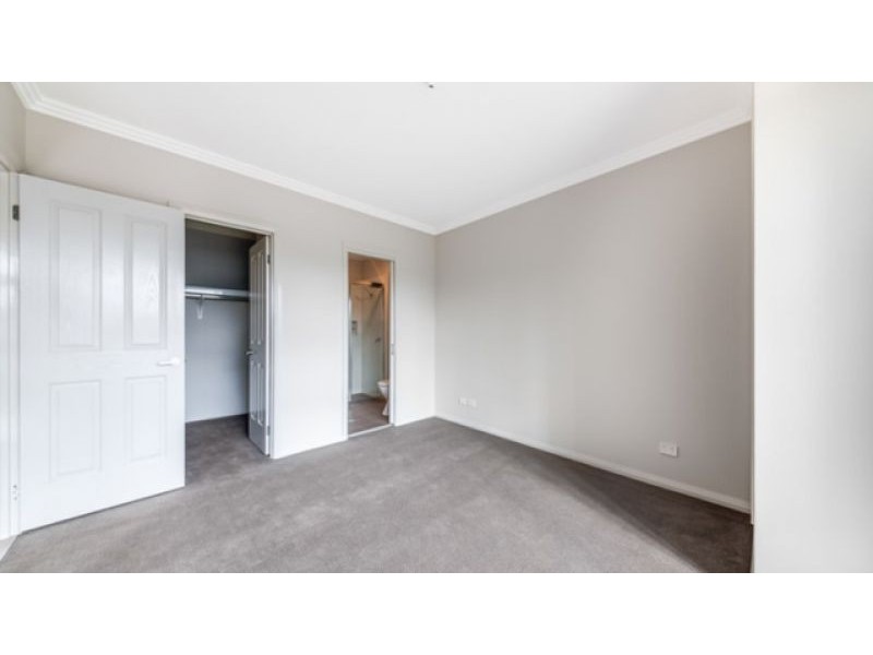 32 Baden powell Ave, Leppington NSW 2179