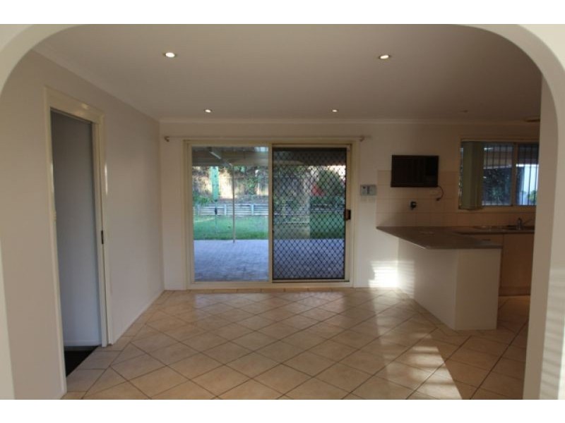 29 Fenton Cresent, Minto NSW 2566
