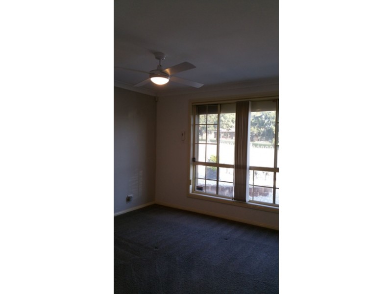 1 Webb Place, Minto NSW 2566