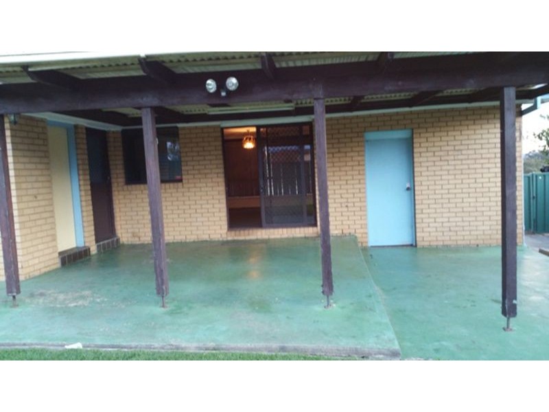 3 Thompson, Minto NSW 2566