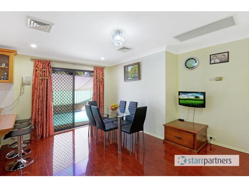 7 Dumfries Street, St Andrews NSW 2566