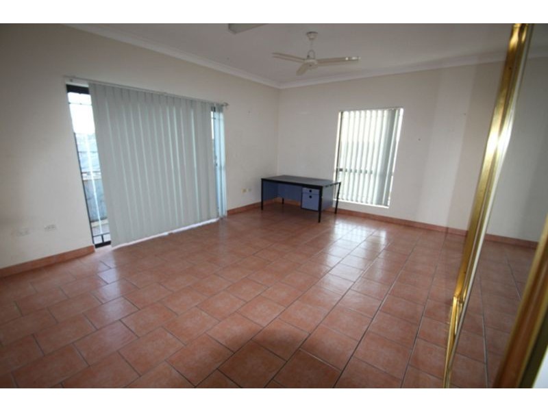 1/16 Benham Street, Minto NSW 2566