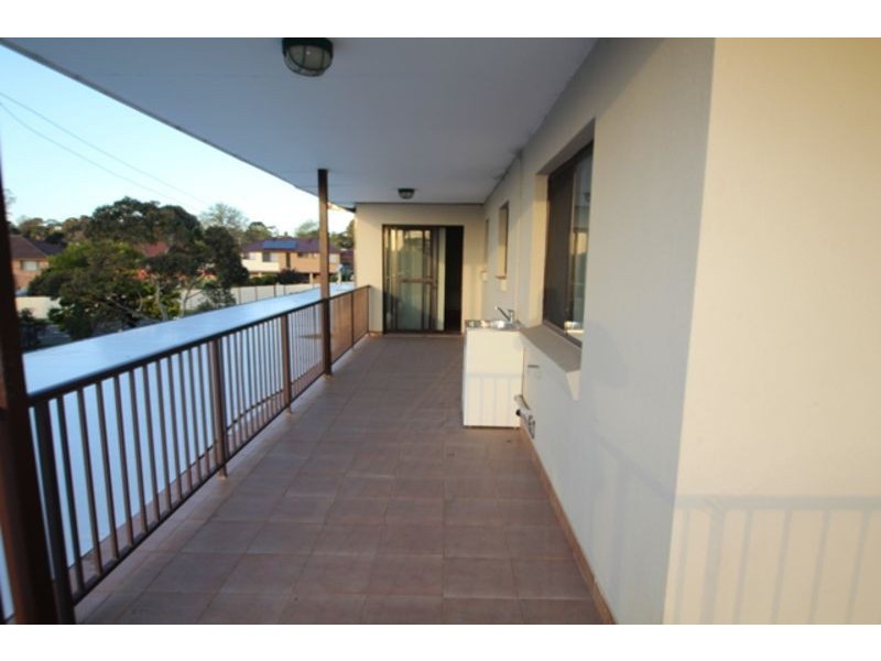 1/16 Benham Street, Minto NSW 2566