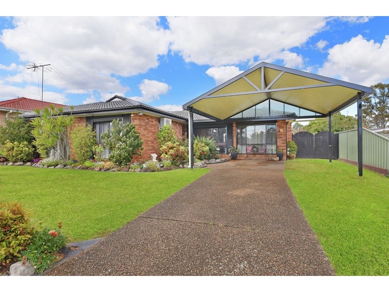 14 Nelson St, Minto NSW 2566