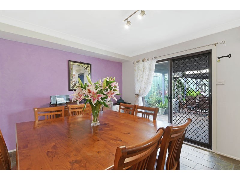14 Nelson St, Minto NSW 2566