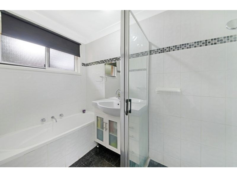 5 Dumfries Street, St Andrews NSW 2566