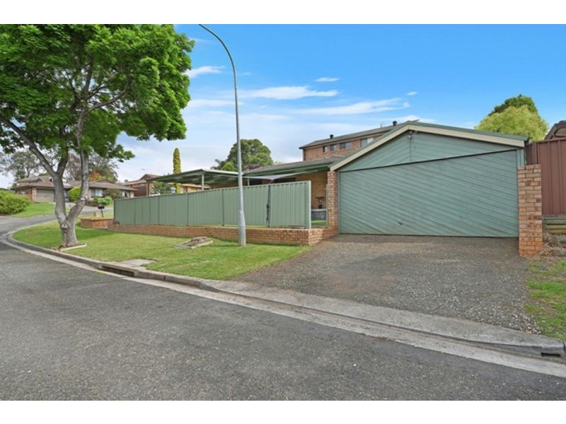 5 Dumfries Street, St Andrews NSW 2566