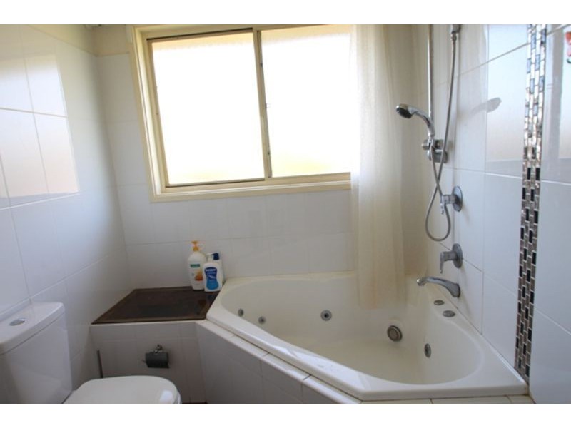 49 Lantana Street, Macquarie Fields NSW 2564