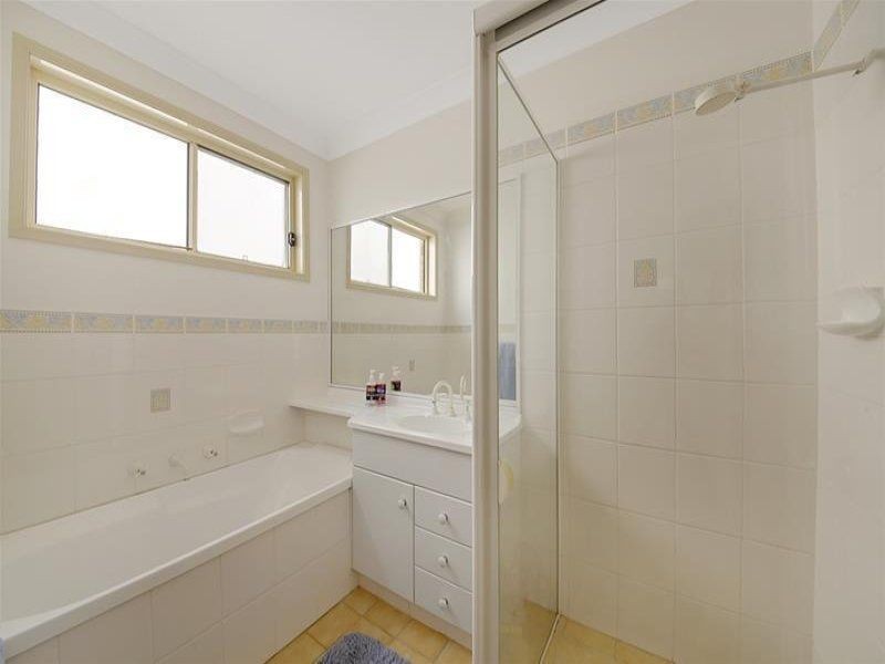 5 Burkhart Place Minto, Minto NSW 2566