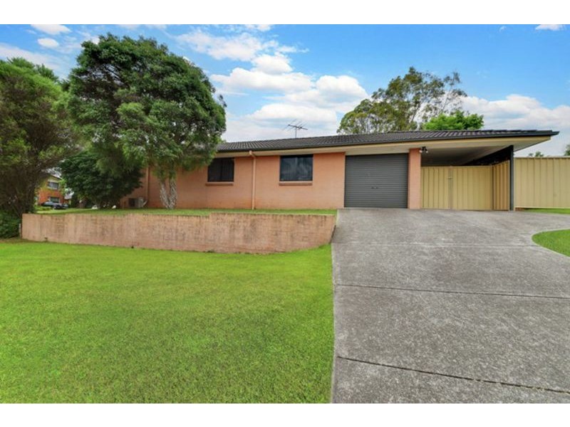 57 Longhurst Rd, Minto NSW 2566