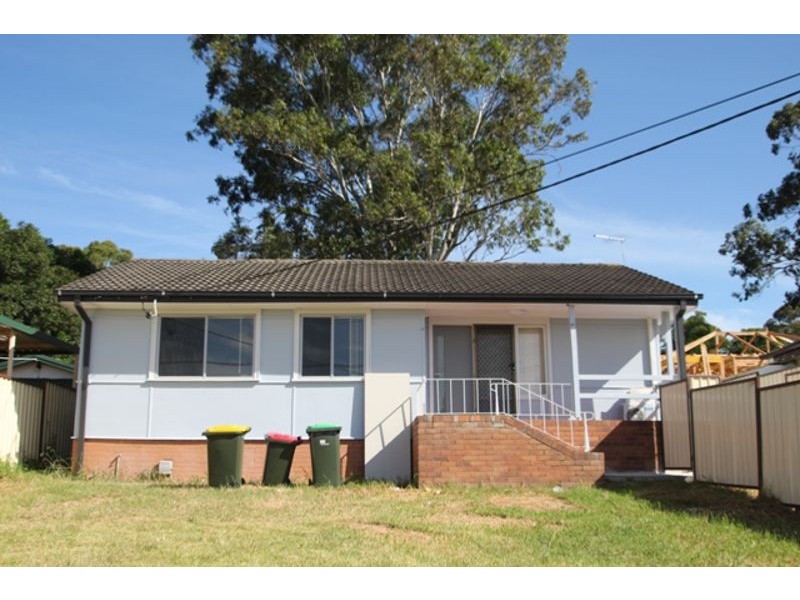 16 Jedda Road, Lurnea NSW 2170