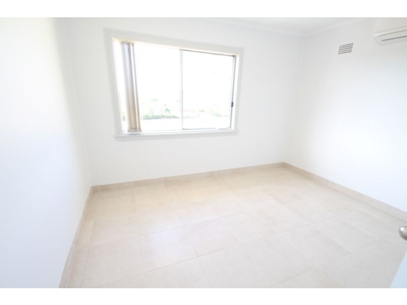 16 Jedda Road, Lurnea NSW 2170