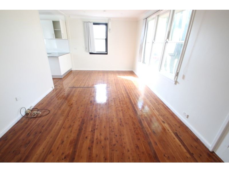 22 Mary Cres, Liverpool NSW 2170