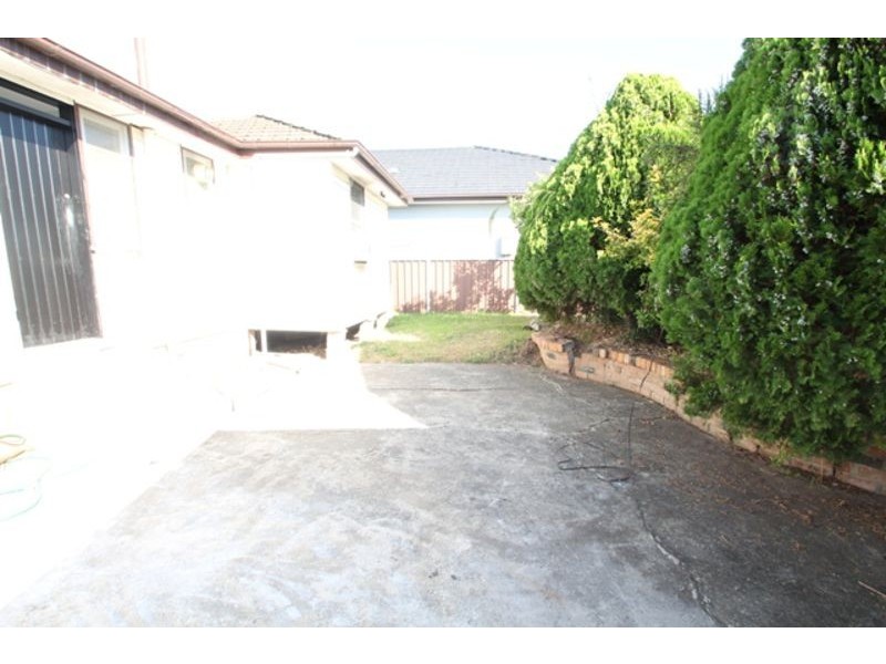 22 Mary Cres, Liverpool NSW 2170