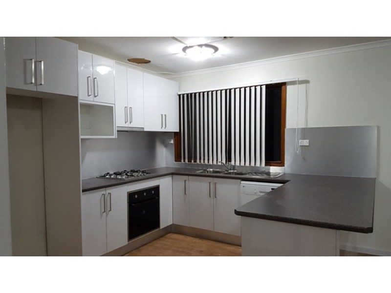 38 THROSBY WY, Ambarvale NSW 2560