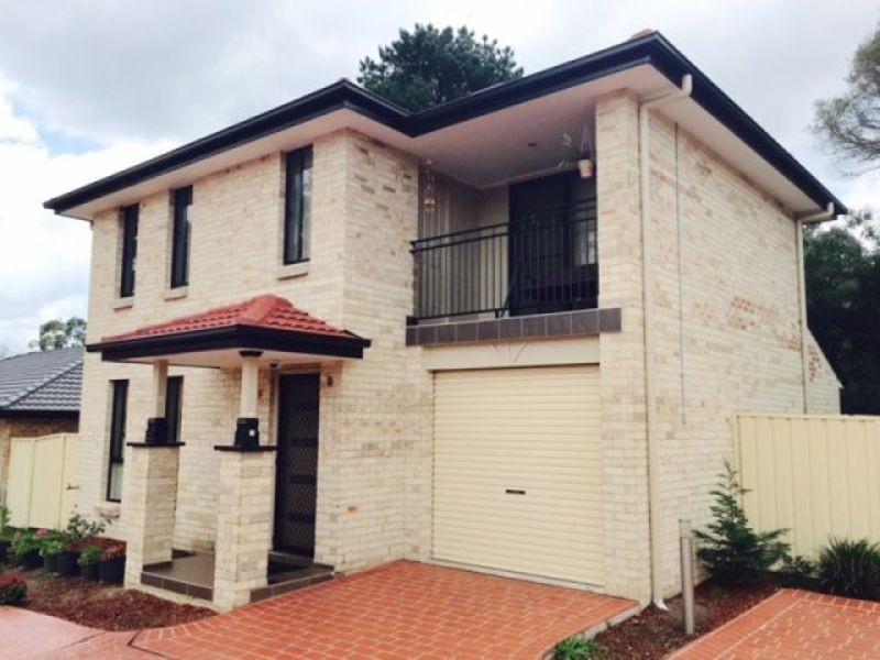 5 39-14 Surrey Street, Minto NSW 2566