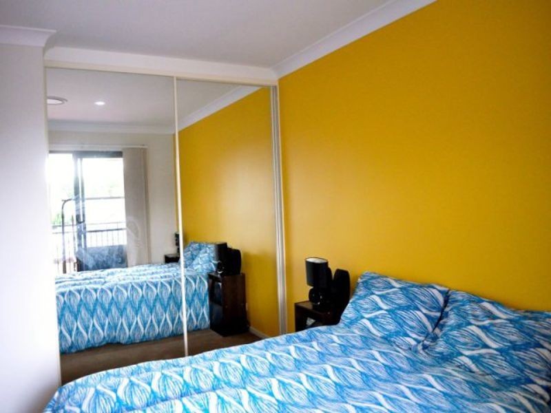 5 39-14 Surrey Street, Minto NSW 2566