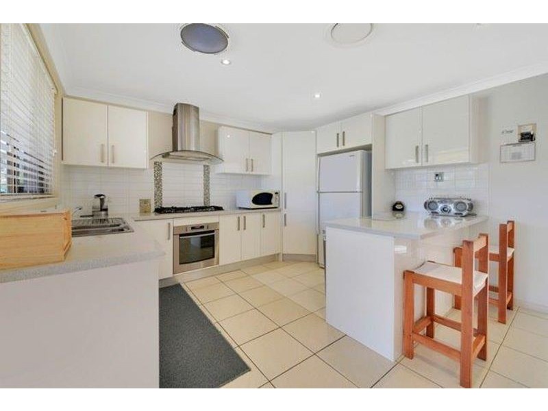 25 SHANNON PLACE, Kearns NSW 2558