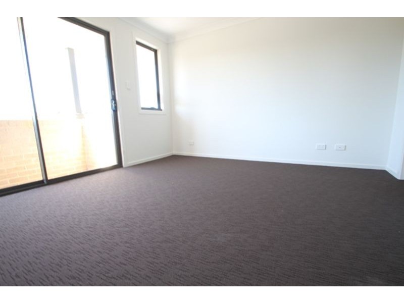 128 Somme Ave, Edmondson Park NSW 2174