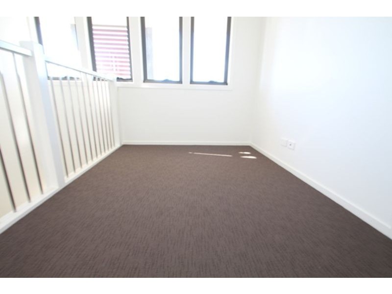 128 Somme Ave, Edmondson Park NSW 2174