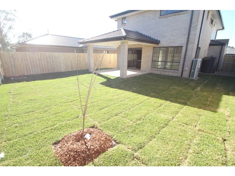 128 Somme Ave, Edmondson Park NSW 2174