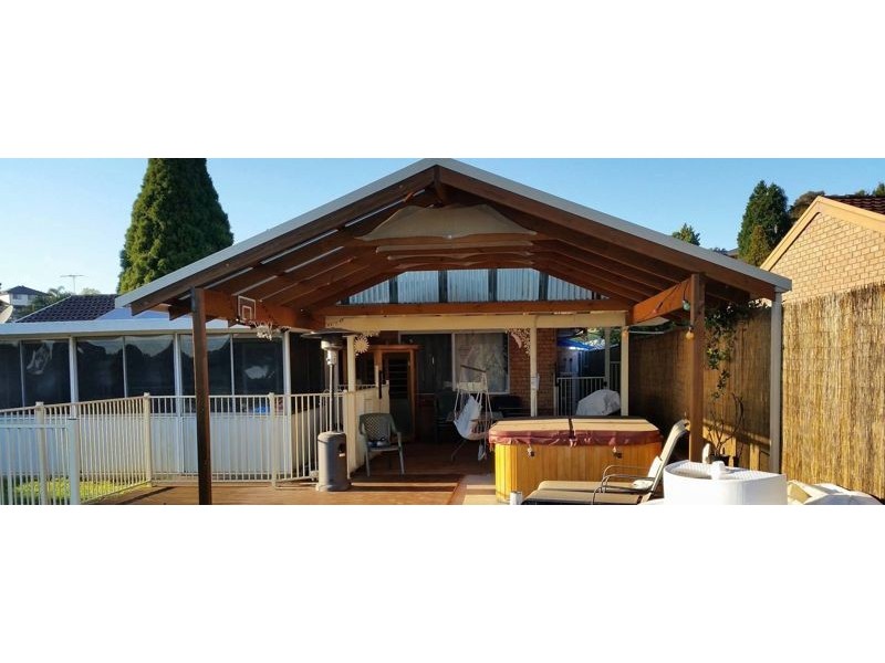 24 LOCHALSH ST, St Andrews NSW 2566