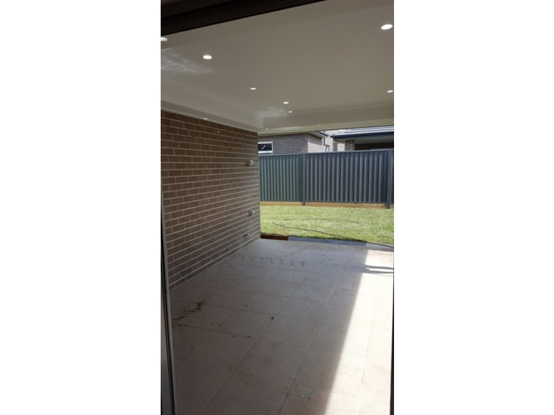 21 Rover Street, Leppington NSW 2179