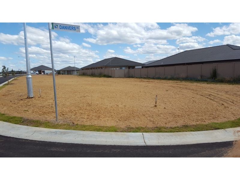 38 DANVERS ST, Spring Farm NSW 2570