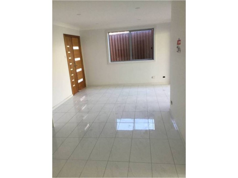 5A AMANDA PLACE, Ingleburn NSW 2565