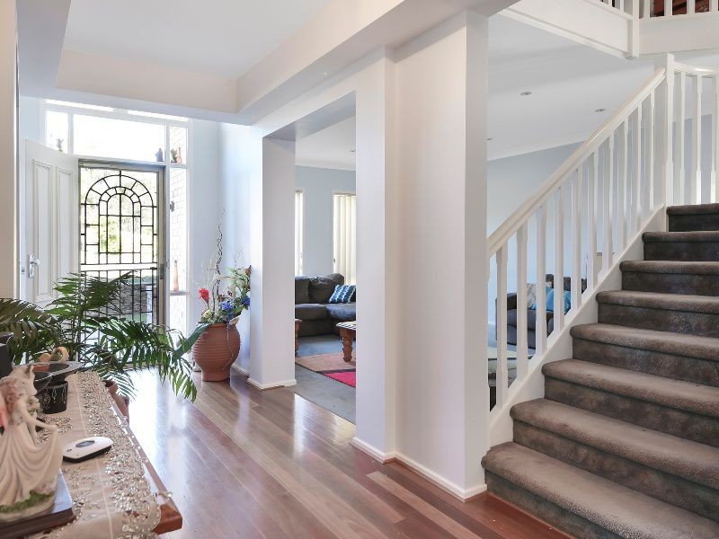 13 TERANGLE CLOSE, Prestons NSW 2170