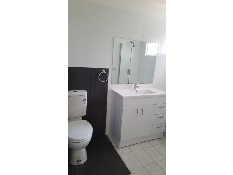 2 PARNELL CLOSE, Minto NSW 2566