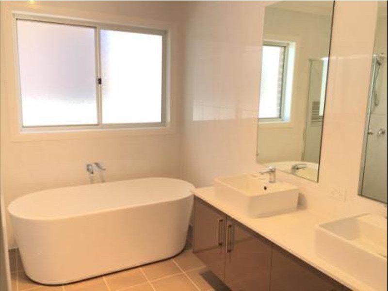 188 EAGLEVIEW RD, Minto NSW 2566