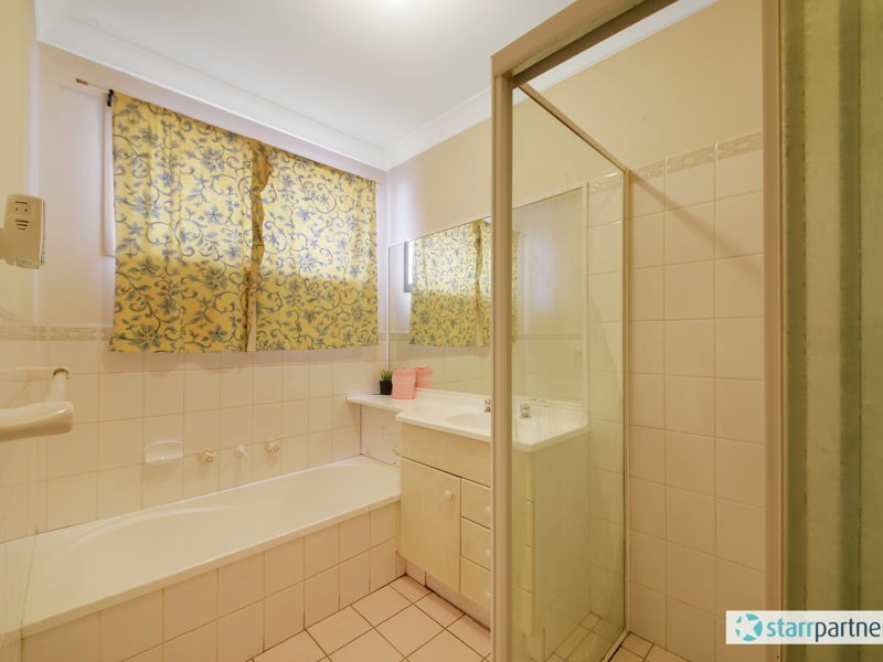 19 GARDINER ST, Minto NSW 2566