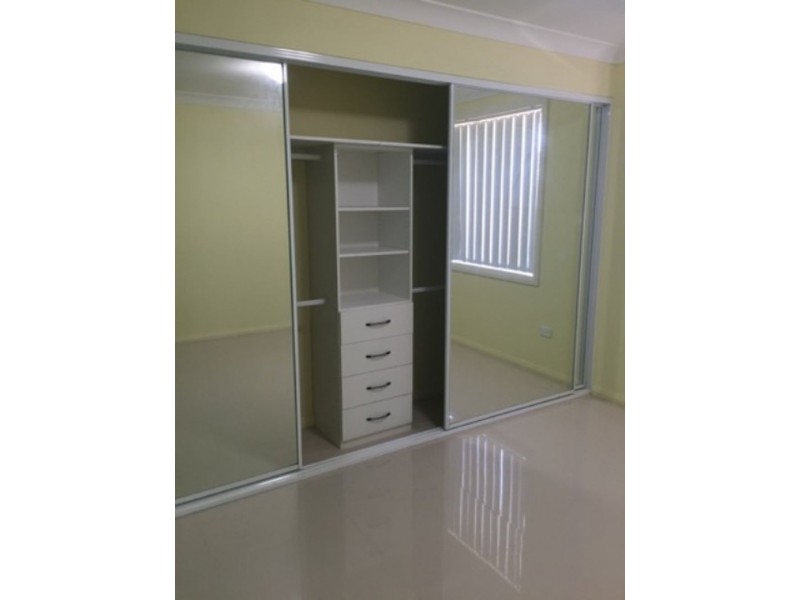 198A EAGLEVIEW RD, Minto NSW 2566