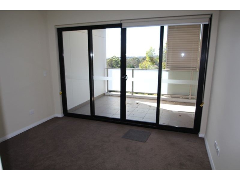 69/2-10 Tyler St, Campbelltown NSW 2560