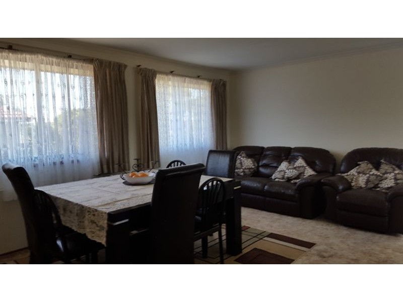 150 Thunderbolt Dr, Raby NSW 2566