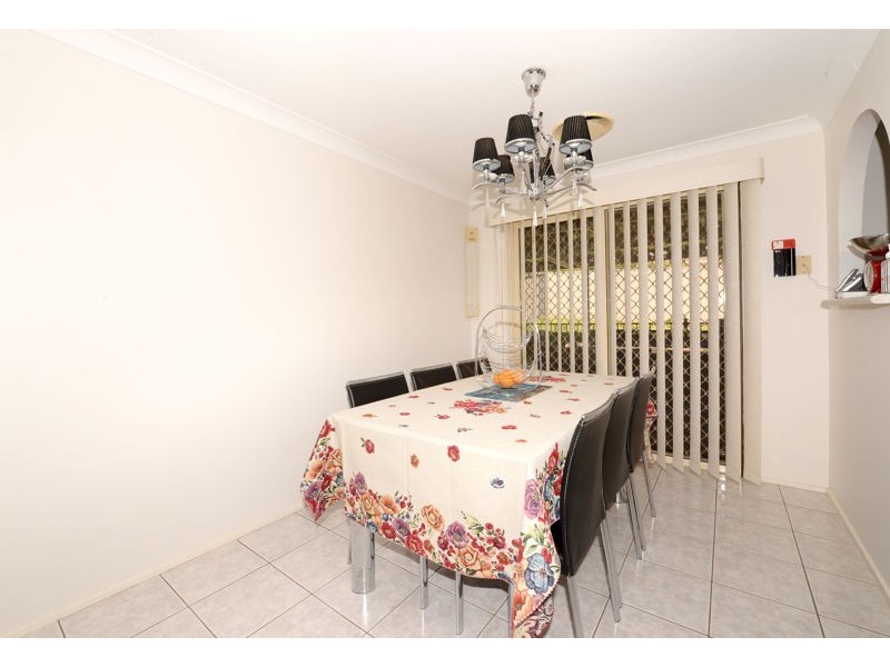 2/60 North Steyne Road, Woodbine NSW 2560