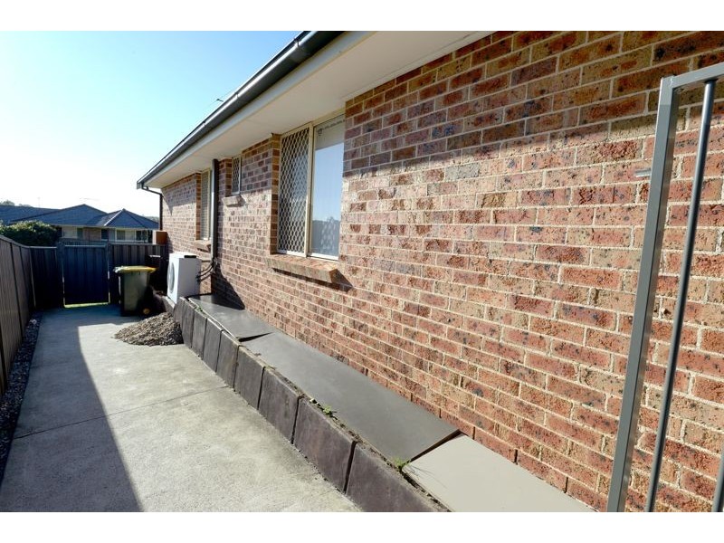 2/60 North Steyne Road, Woodbine NSW 2560