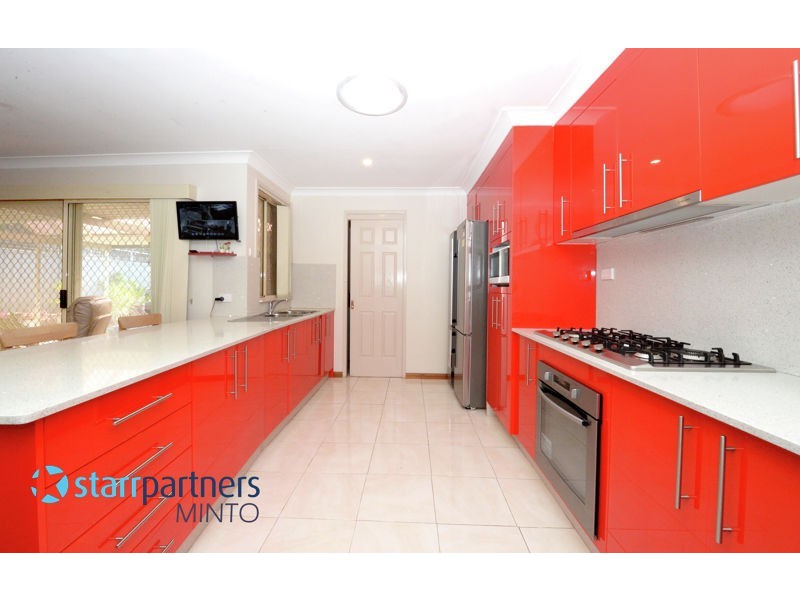 25 Lorikeet Cres, Green Valley NSW 2168