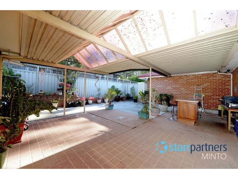 25 Lorikeet Cres, Green Valley NSW 2168