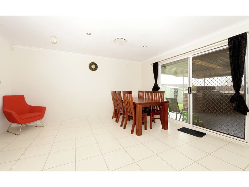 4 Cobourg Place, Bow Bowing NSW 2566