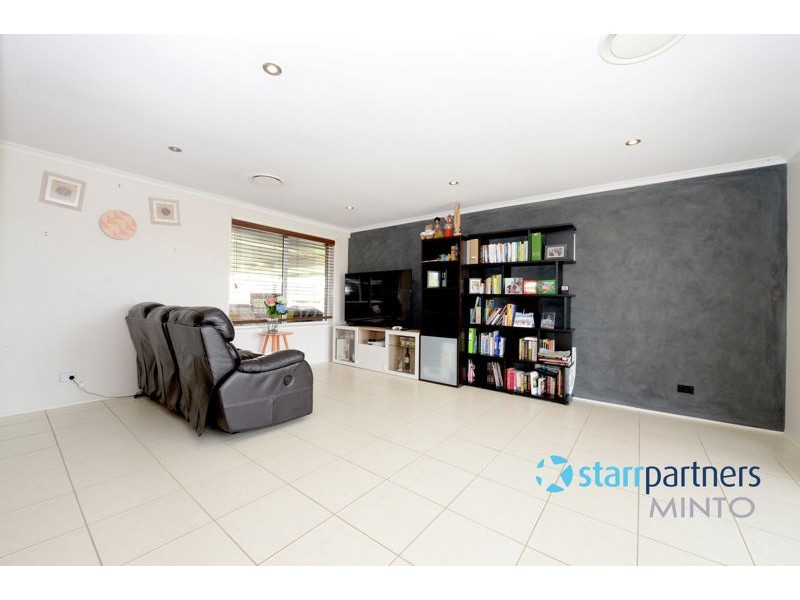 4 Cobourg Place, Bow Bowing NSW 2566