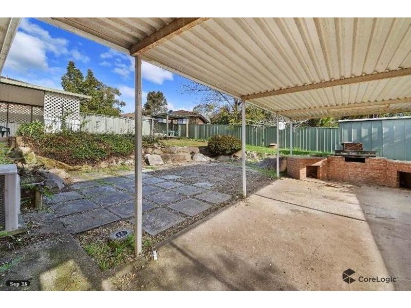 4 Ivers Place, Minto NSW 2566