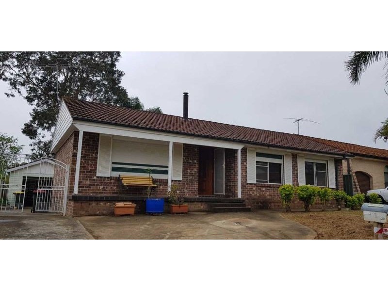 1 Finch place, Ingleburn NSW 2565