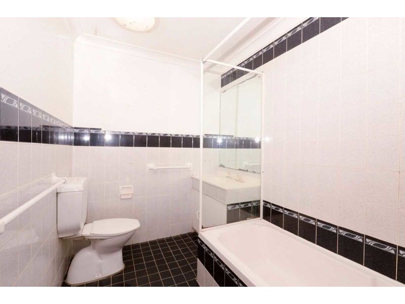 1 Finch place, Ingleburn NSW 2565