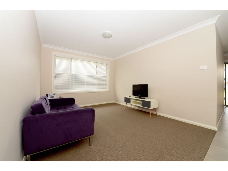 3 Dinant rd, Edmondson Park NSW 2174
