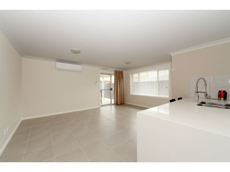 3 Dinant rd, Edmondson Park NSW 2174